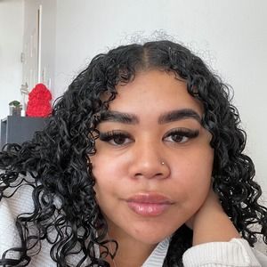 Meet your Posher, Kimmy